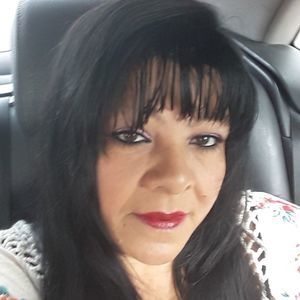 Meet your Posher, Beatriz